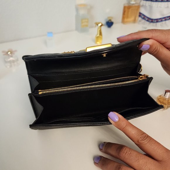 LOUIS VUITTON  Authentic. Love Lock  Wave Long Leather Wallet Black - Picture 5 of 9